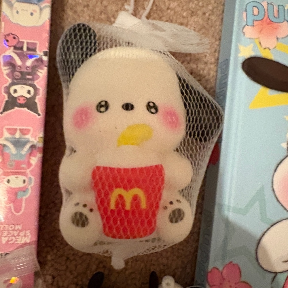 NWOT Sanrio extra large pochacco bag and more stationary bundle - Picture 13 of 13
